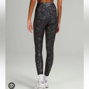 Lululemon wunder under leggings